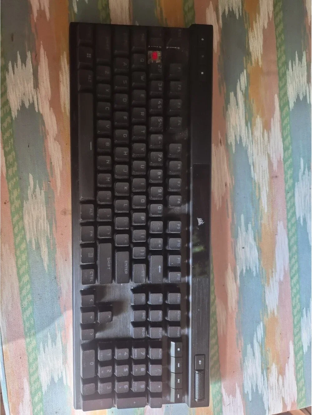 Corsair K70 RGB *no box/used* Missing One Keycap And Power Cable